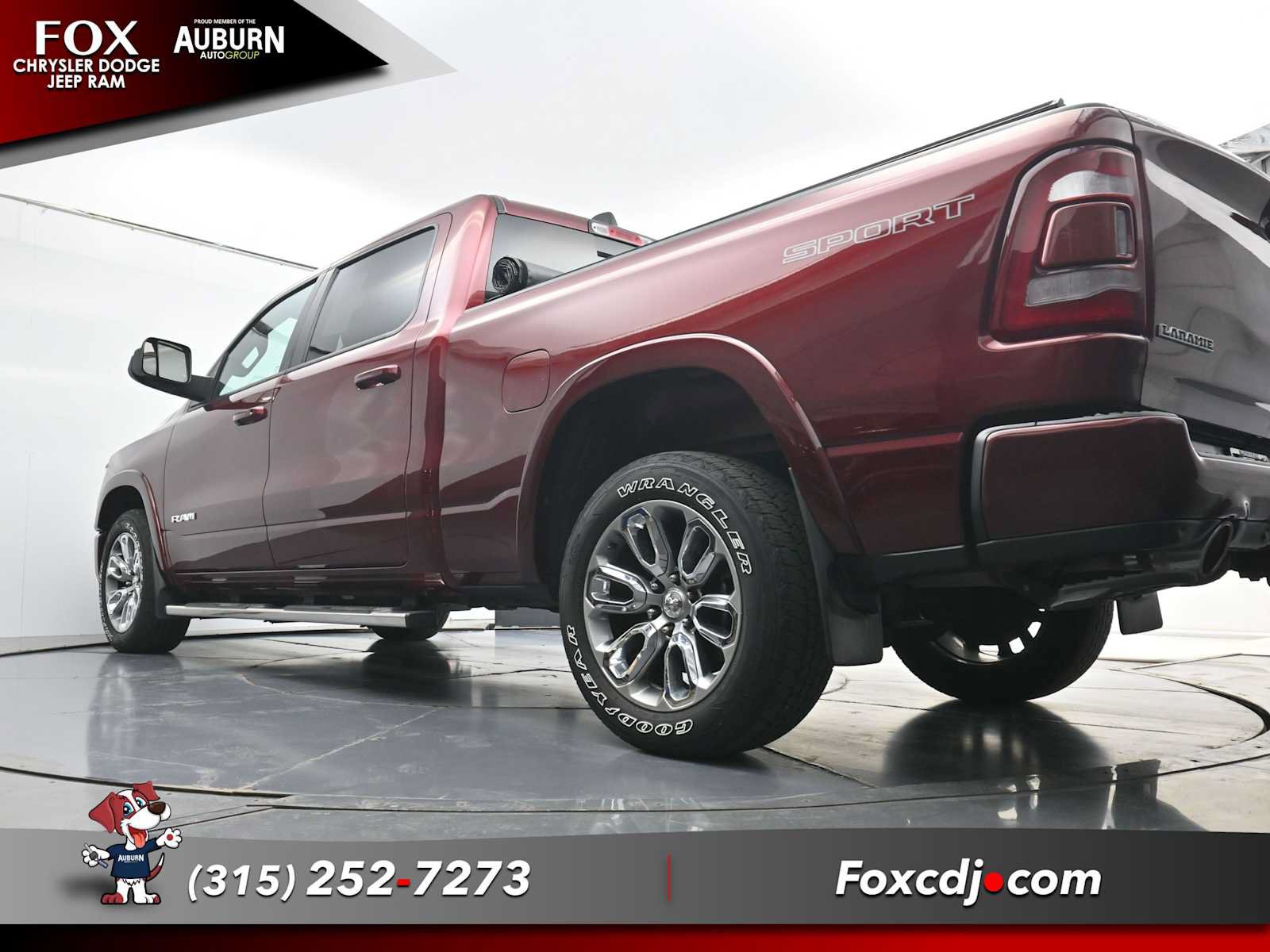 Used 2022 RAM 1500 Laramie w/ Sport Appearance Package AWD/4WD image 23