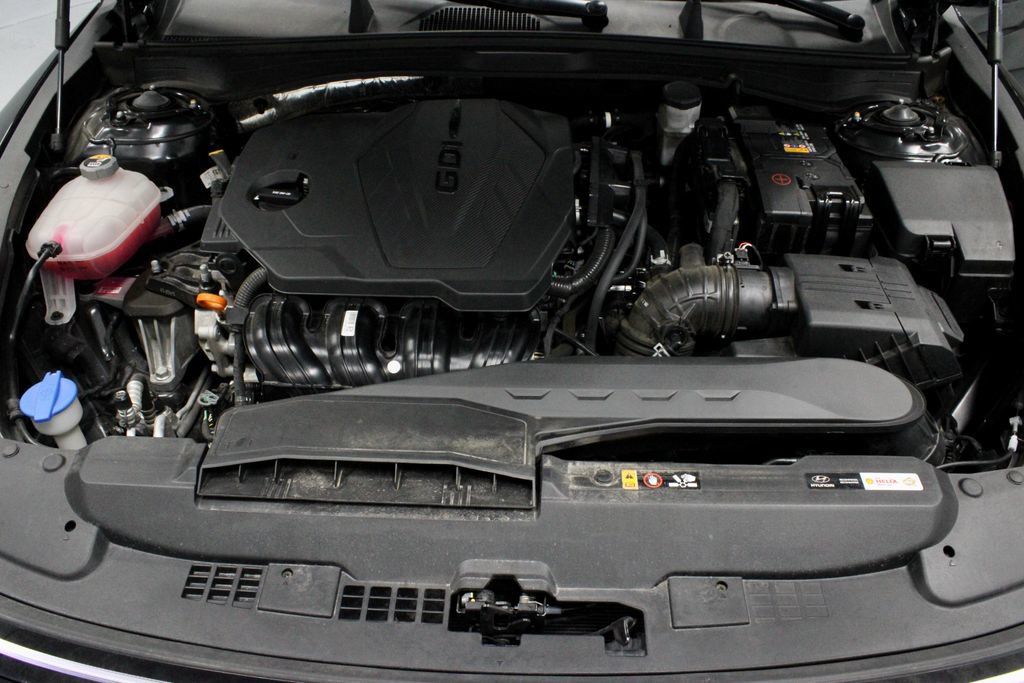 Used 2025 Hyundai Sonata SEL FWD image 17