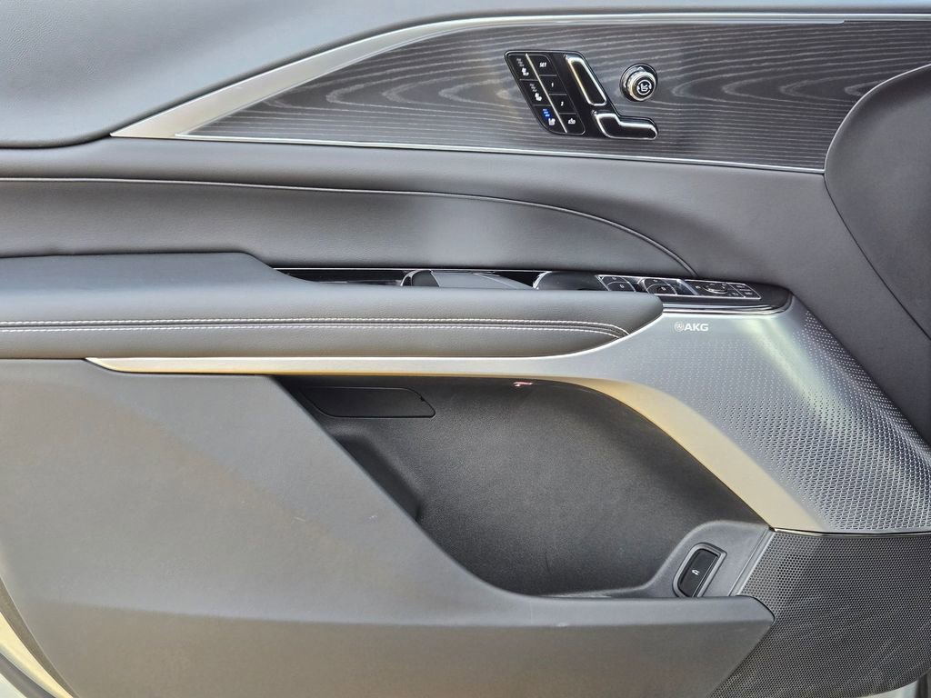 Certified 2025 Cadillac Lyriq Luxury w/ LPO, Floor Liner Package image 26