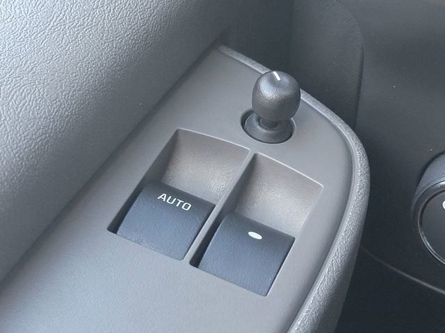 Certified 2025 Chevrolet Express 2500 Work Van 3D Extended Cargo Van w/ Driver Convenience Package image 36