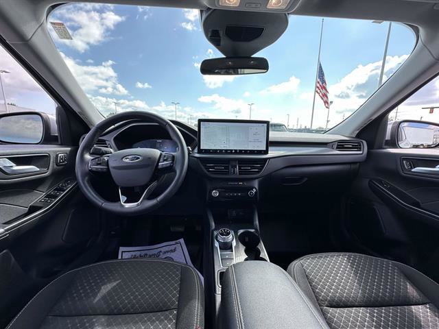 Used 2024 Ford Escape Active w/ Tech Pack #2 AWD/4WD image 13