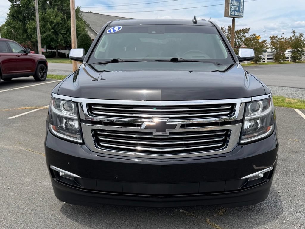 Used 2019 Chevrolet Suburban Premier AWD/4WD image 8