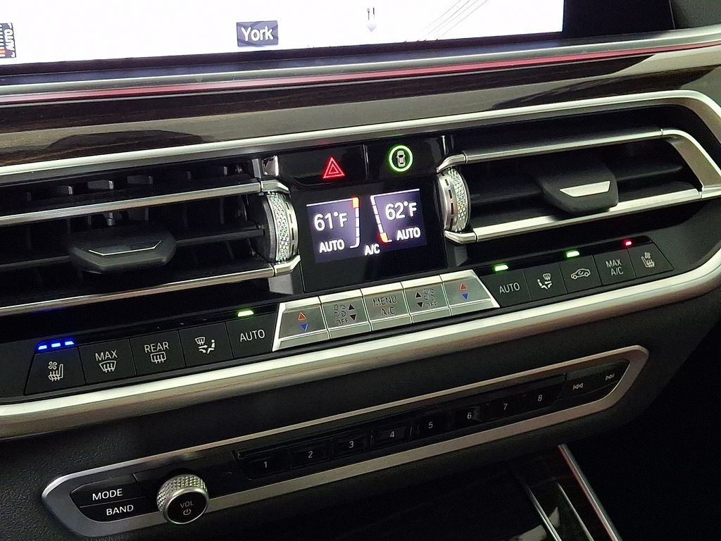 Used 2020 BMW X5 xDrive40i w/ Premium Package AWD/4WD image 18