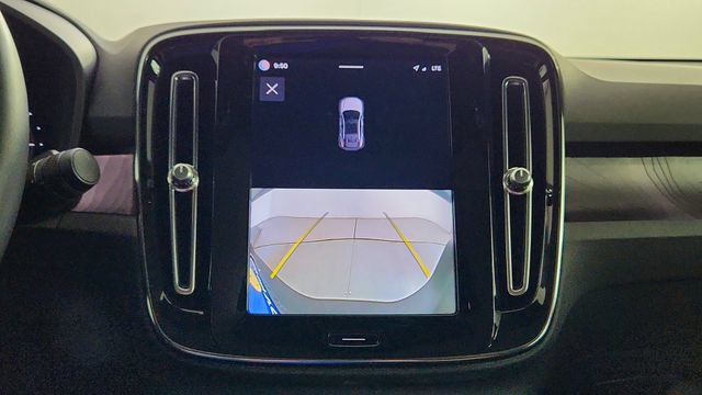 Certified 2023 Volvo C40 P8 Recharge Plus w/ Climate Package AWD/4WD image 19