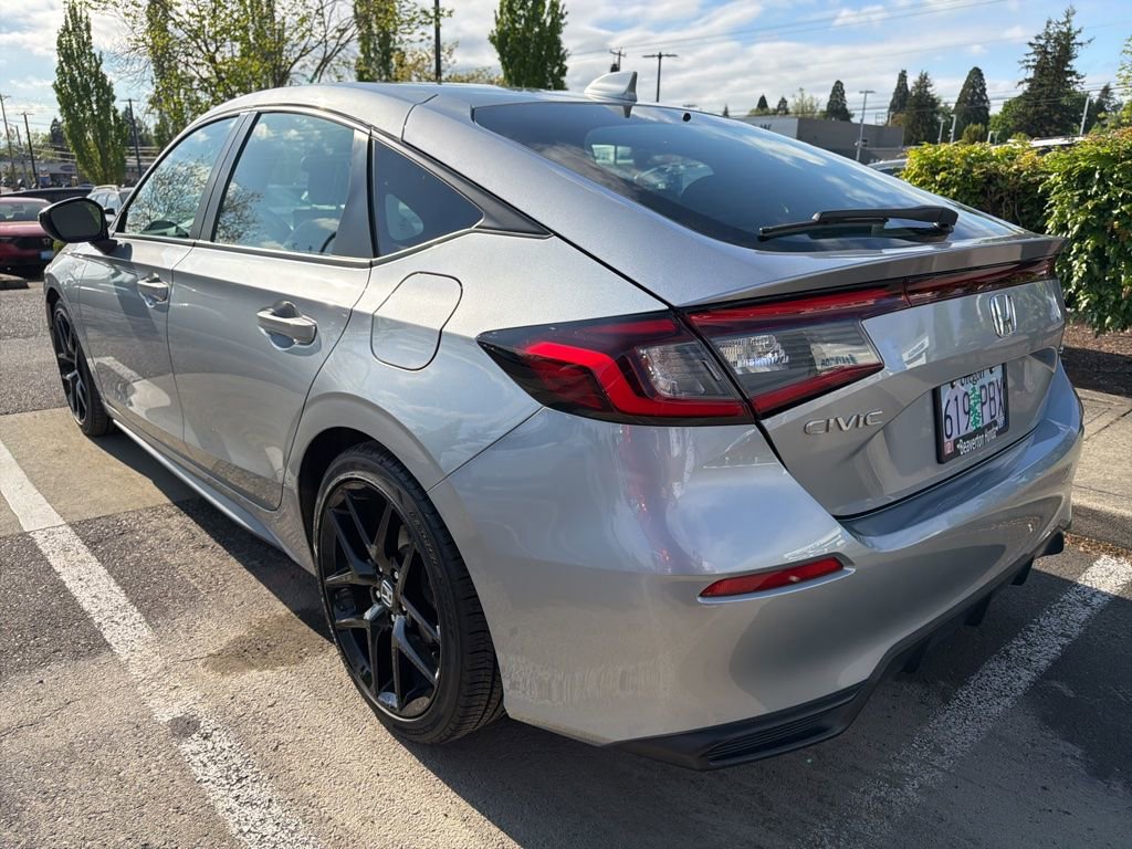 Used 2023 Honda Civic Sport image 6