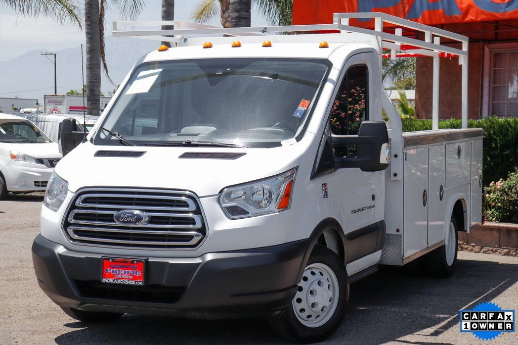 Used 2019 Ford Transit 350 138 DRW w/ Premium Package RWD image 4