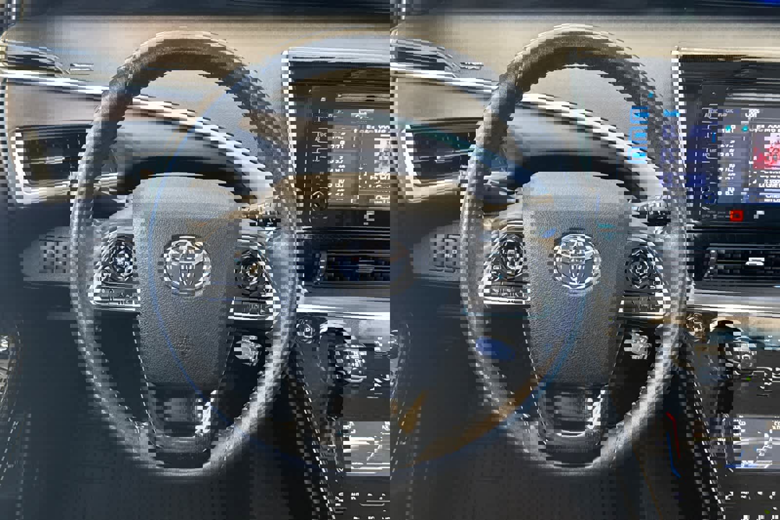 Used 2016 Toyota Mirai image 15