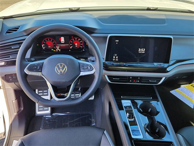 New 2026 Volkswagen Atlas Peak Edition image 9