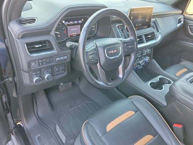 Used 2021 GMC Yukon XL AT4 w/ AT4 Premium Plus Package AWD/4WD image 8