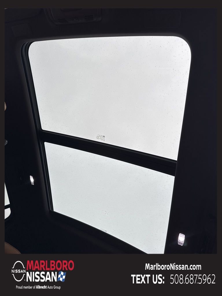 Used 2022 Cadillac Escalade Premium Luxury w/ Performance Package image 44