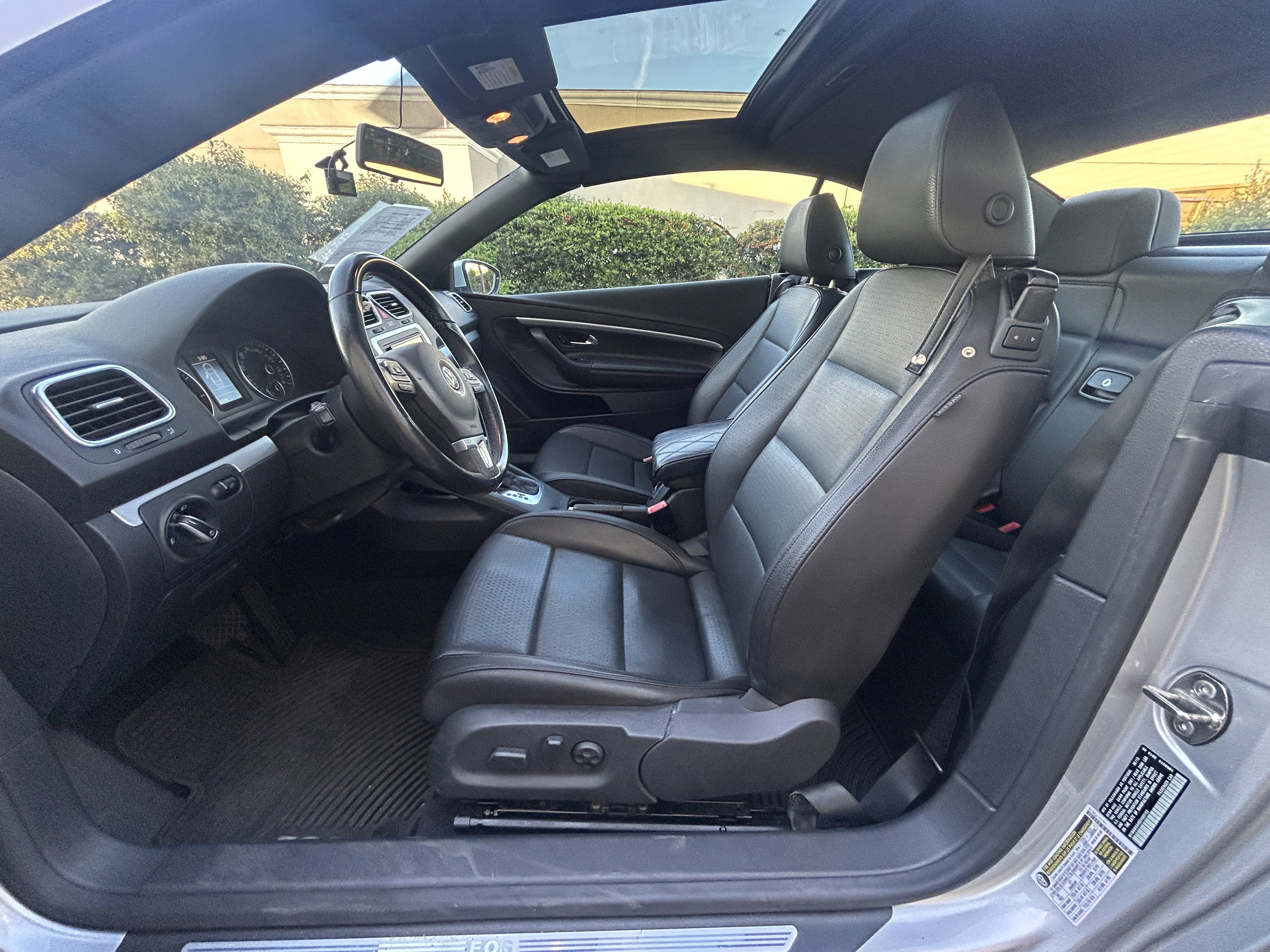 Used 2013 Volkswagen Eos Komfort image 14