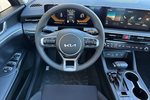 New 2026 Kia K5 LXS image 17