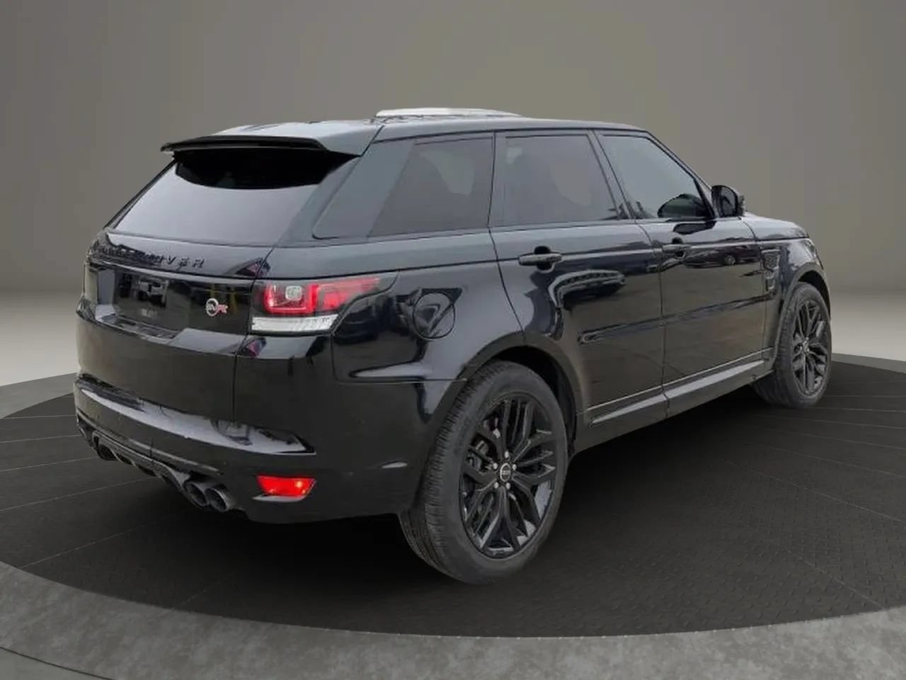 Used 2015 Land Rover Range Rover Sport SVR AWD/4WD image 7