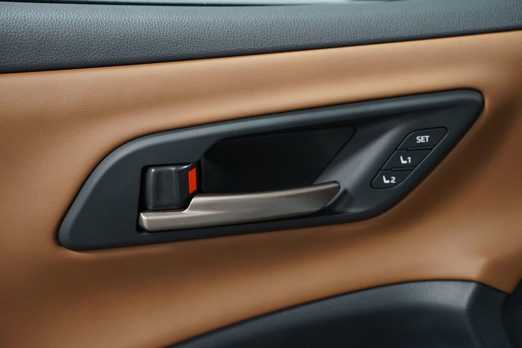 New 2026 Toyota Crown Signia AWD/4WD image 33