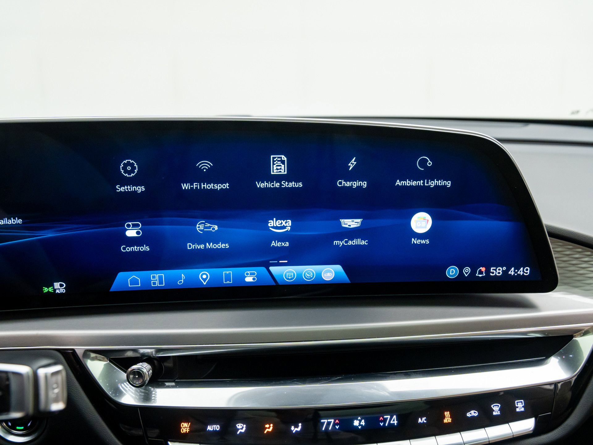 Certified 2024 Cadillac Lyriq Sport w/ Nappa Leather Package image 27