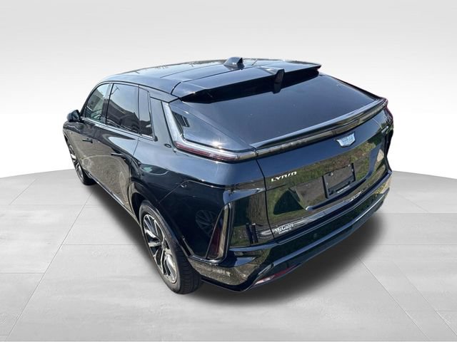 Used 2025 Cadillac Lyriq Sport AWD/4WD image 3