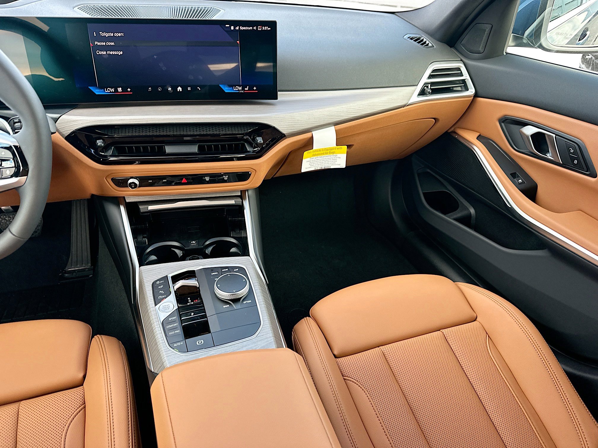 New 2026 BMW 330i Sedan w/ Premium Package image 18