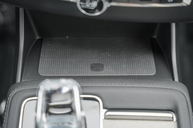 New 2026 Volvo XC90 B6 Plus w/ Protection Package Premier image 24