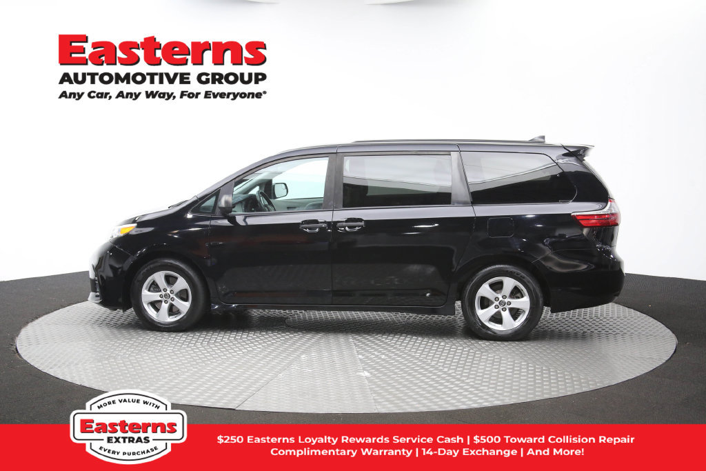 Used 2020 Toyota Sienna L FWD image 61
