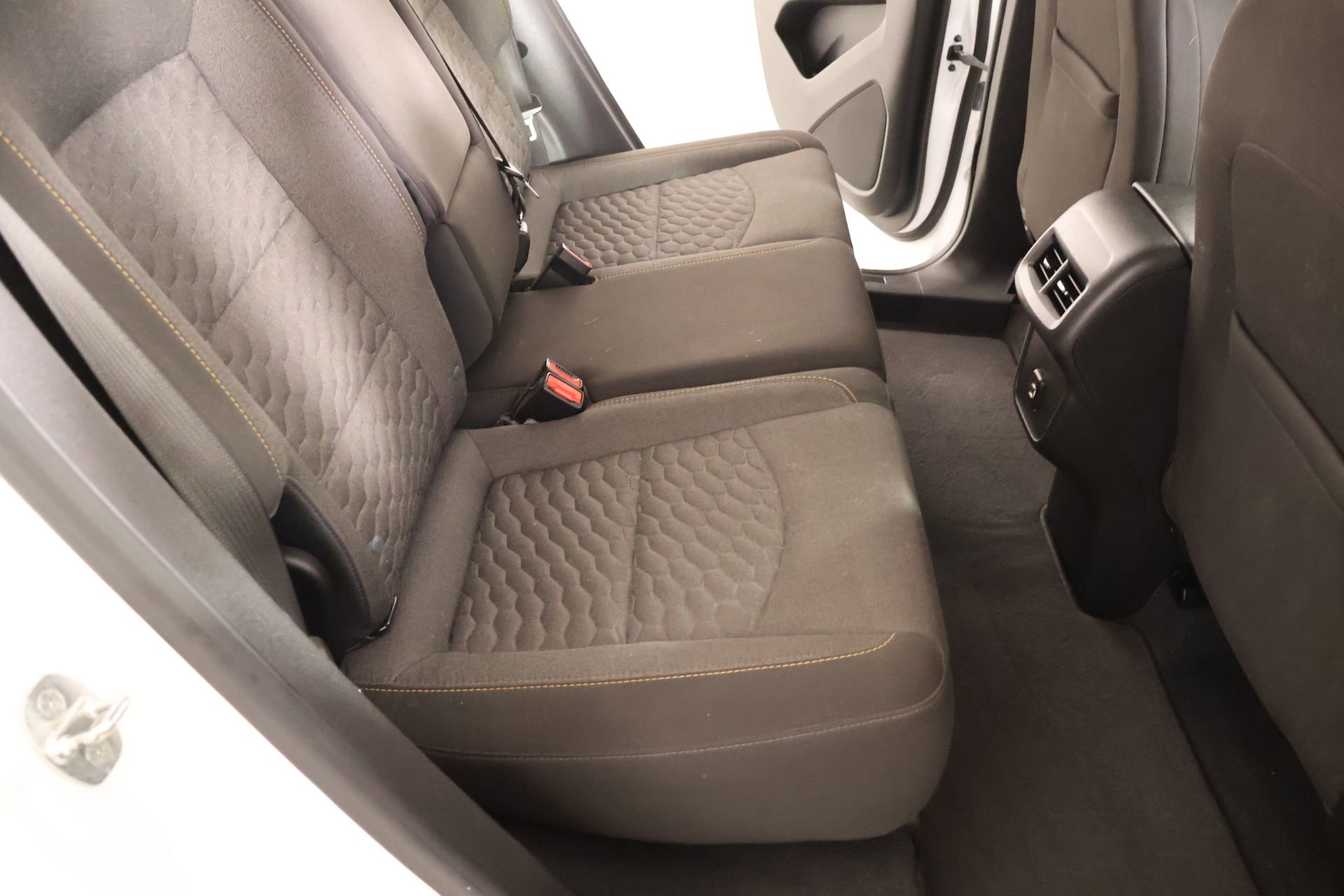 Used 2021 Chevrolet Equinox LT FWD image 13