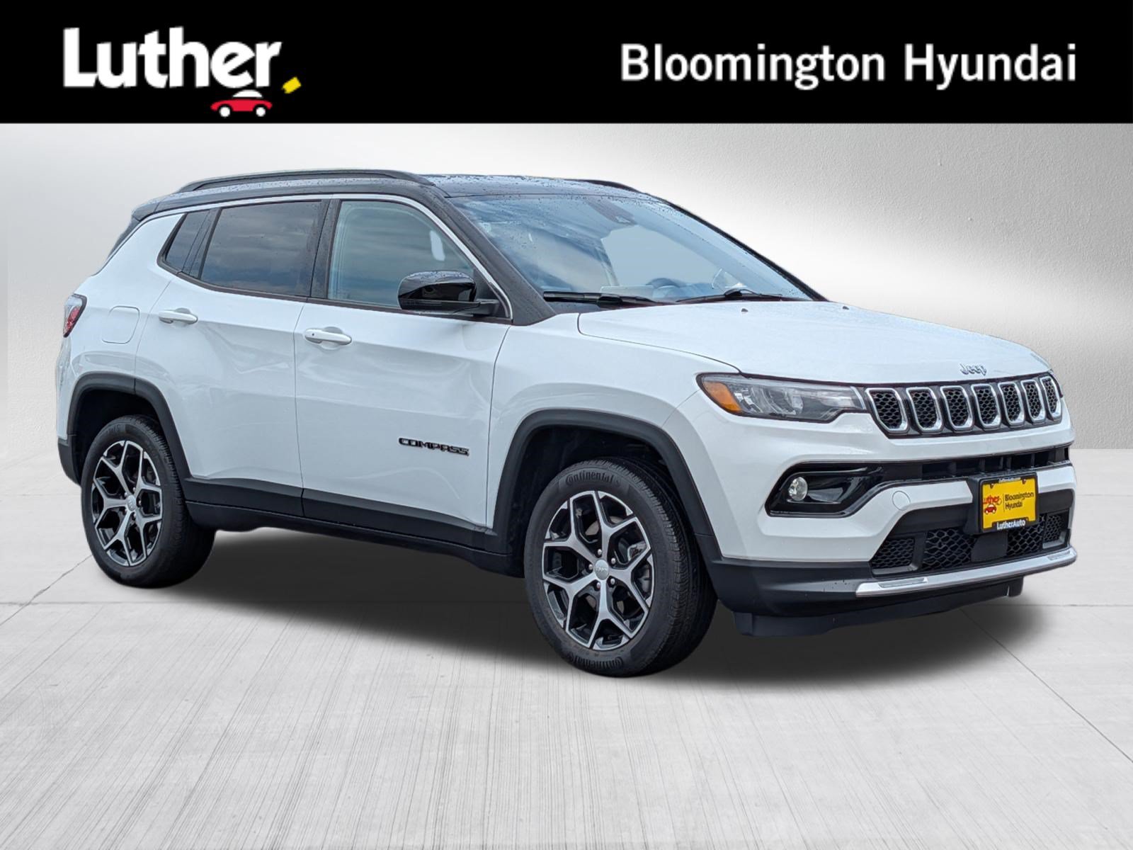Used 2024 Jeep Compass Limited AWD/4WD image 1