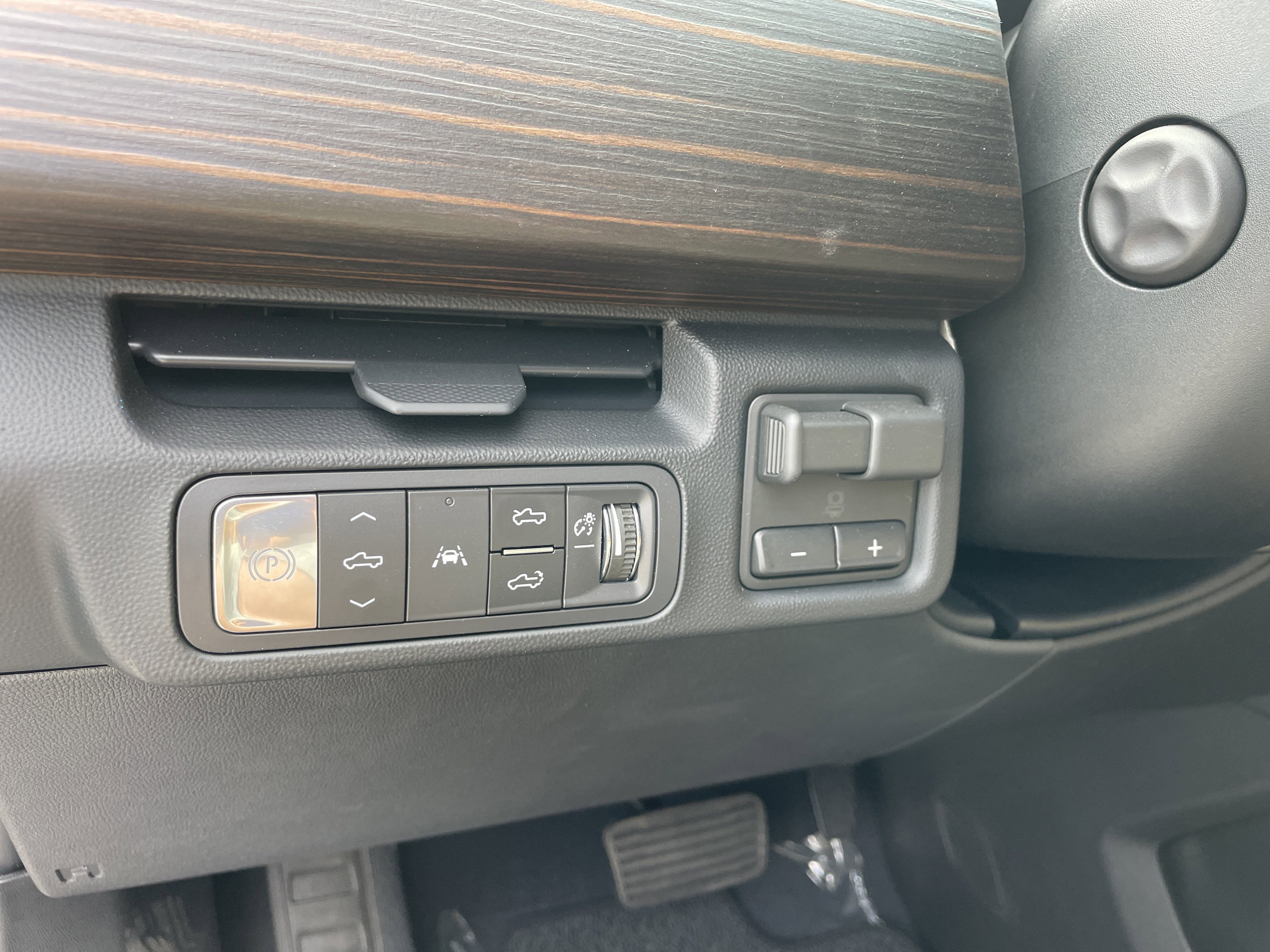 New 2026 GMC Sierra EV Denali image 24
