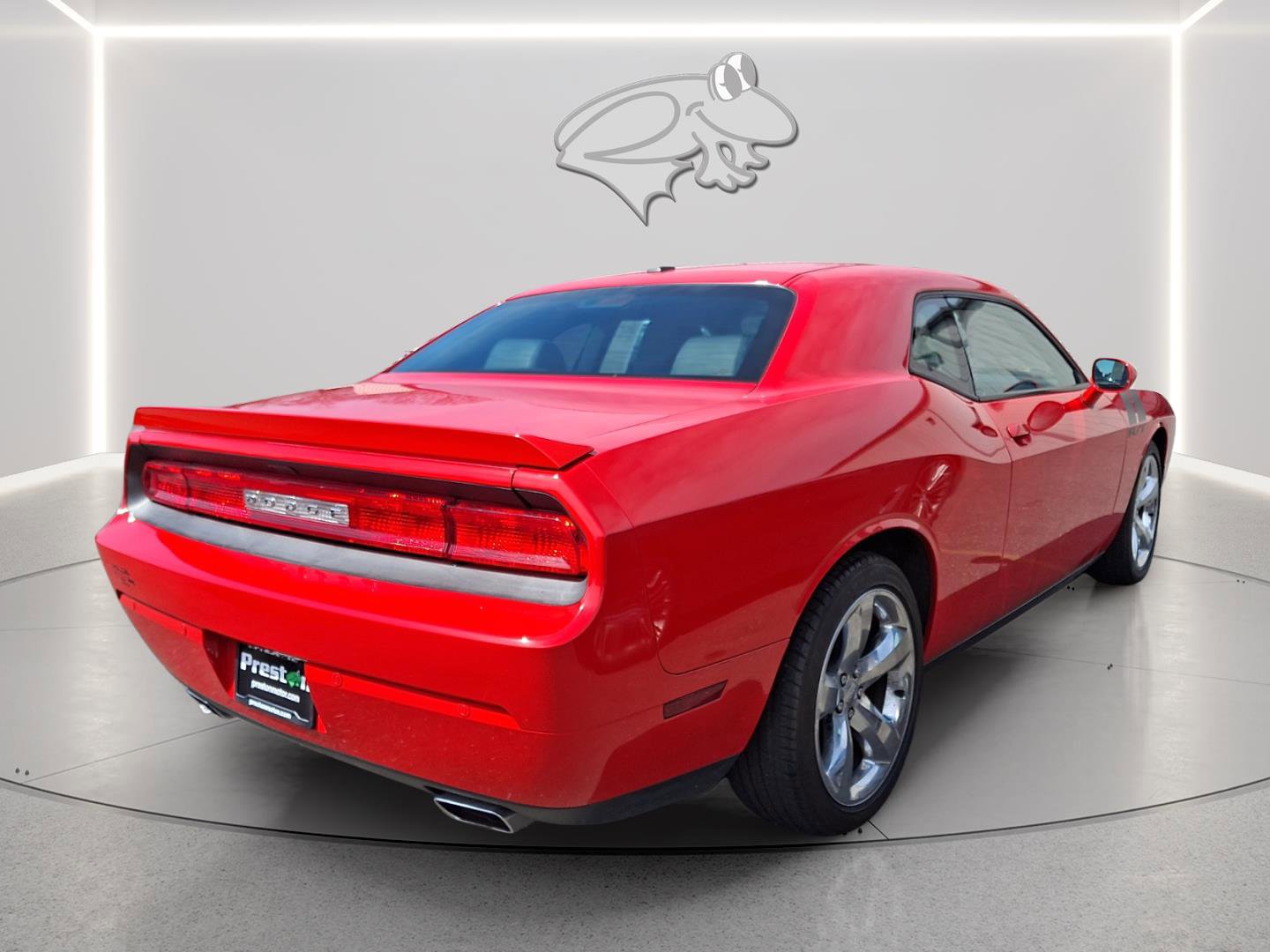 Used 2013 Dodge Challenger R/T Plus image 16
