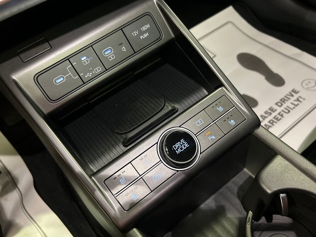 New 2026 Hyundai Kona Limited image 18