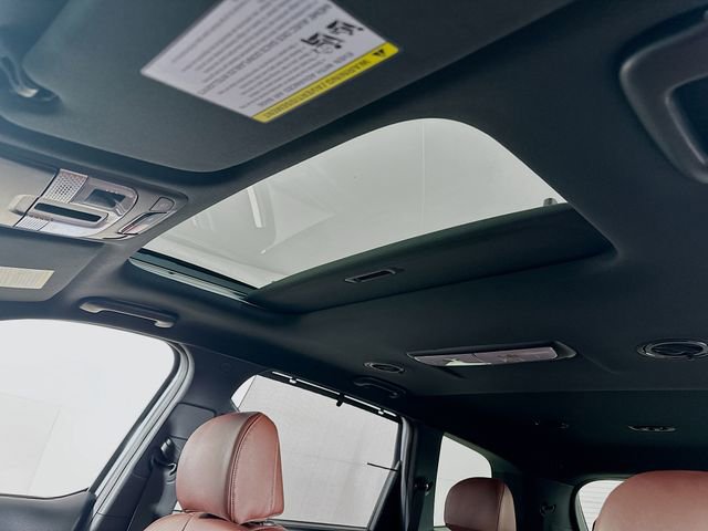 Used 2023 Kia Telluride EX w/ EX Captain's Chair Package image 5