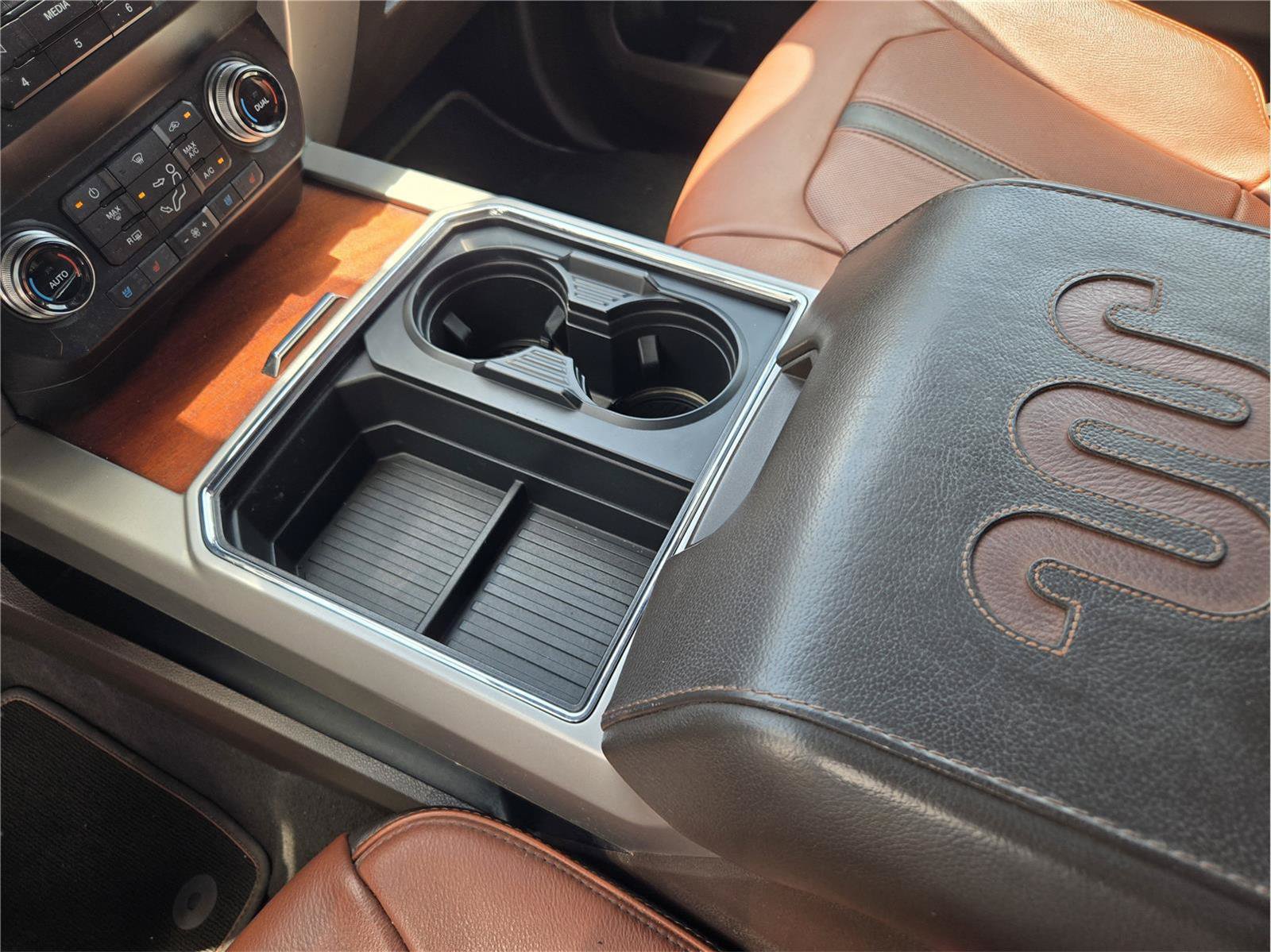 Used 2019 Ford F350 King Ranch w/ King Ranch Ultimate Package AWD/4WD image 19