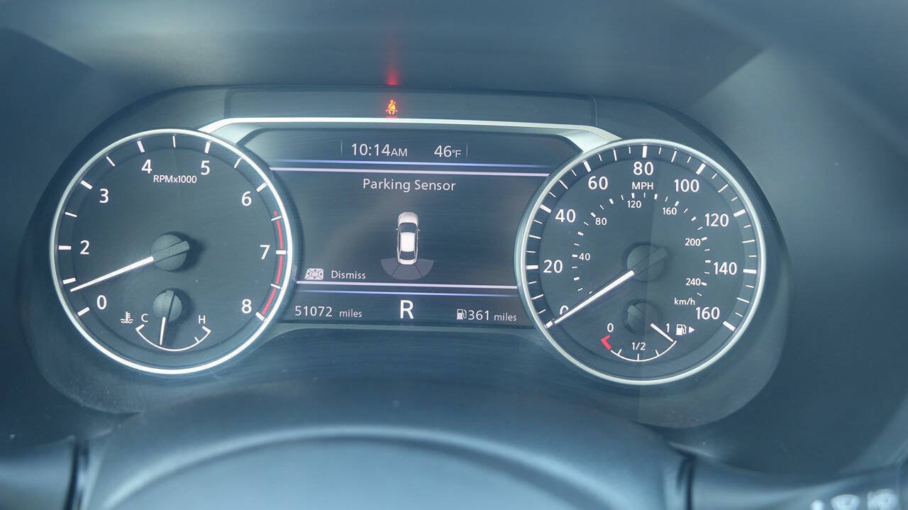 Used 2024 Nissan Sentra SV FWD image 32