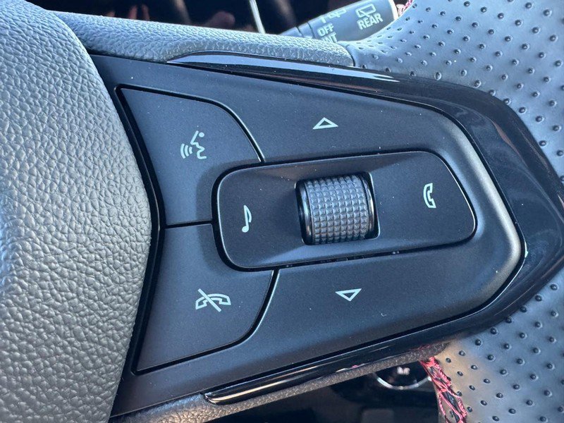 New 2026 Chevrolet Trax RS w/ Sunroof Package image 12