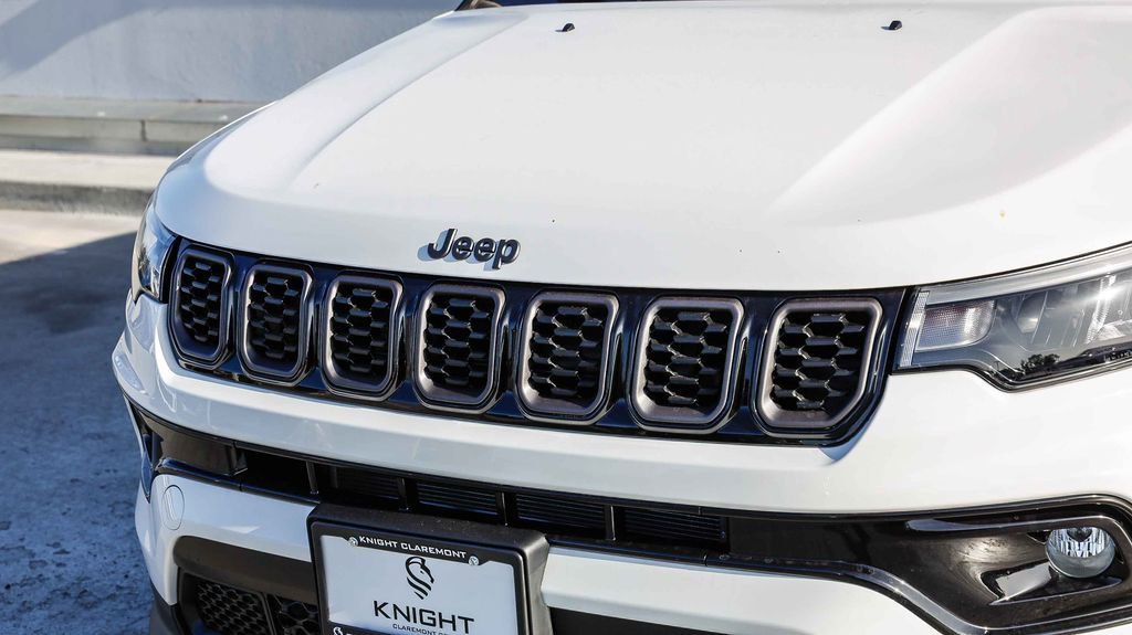New 2026 Jeep Compass Limited image 6