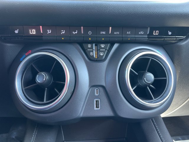 Used 2022 Chevrolet Blazer LT AWD/4WD image 23
