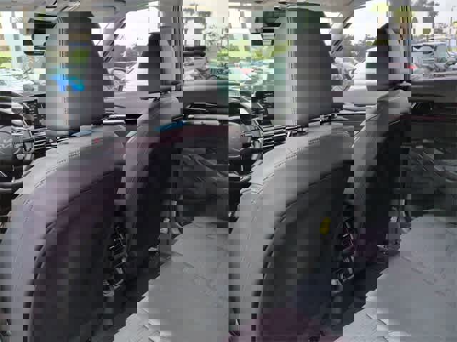 Used 2023 Kia Seltos S image 19