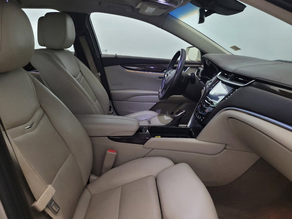 Used 2014 Cadillac XTS Luxury w/ Driver Awareness Package FWD image 21