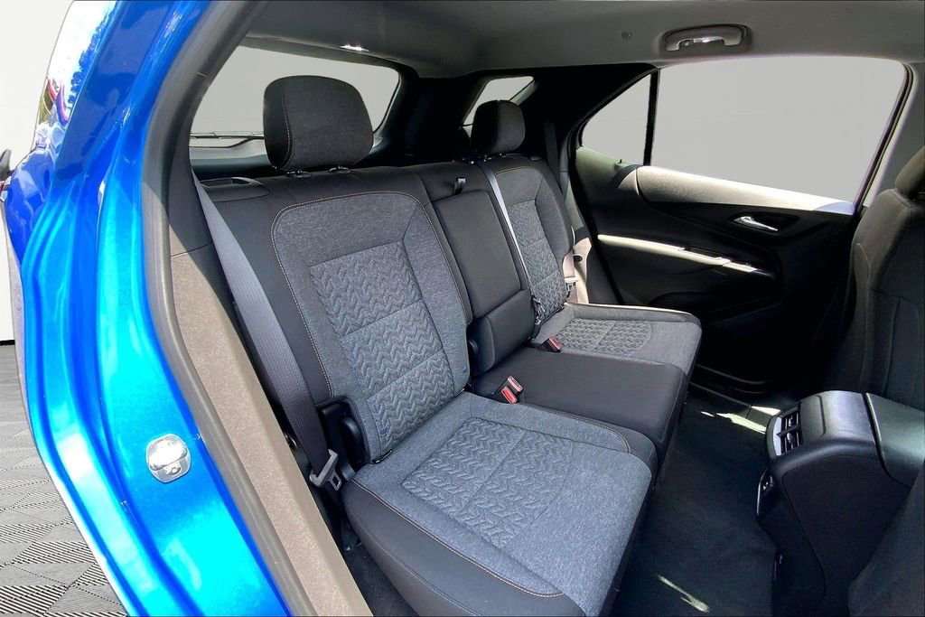 Used 2024 Chevrolet Equinox LT FWD image 17