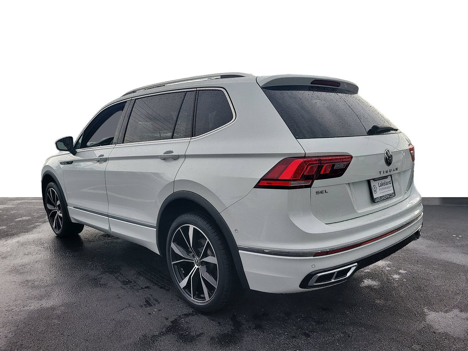 Used 2023 Volkswagen Tiguan SEL R-Line AWD/4WD image 4