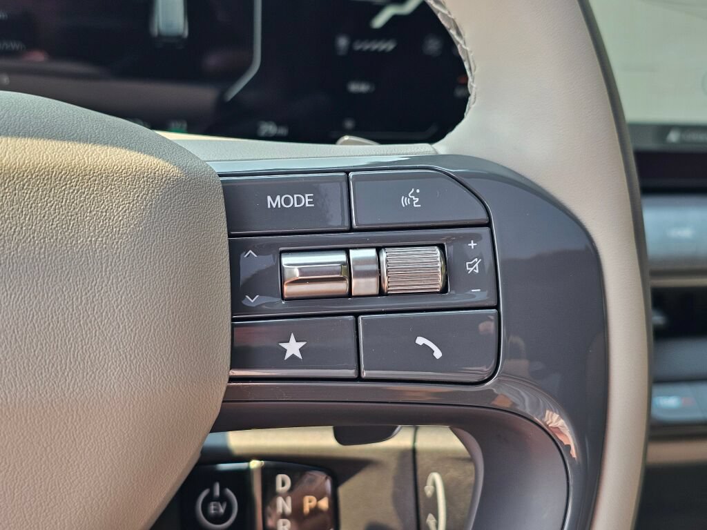 New 2026 Kia EV9 Wind AWD/4WD image 37