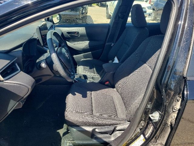Used 2024 Toyota Corolla LE FWD image 13