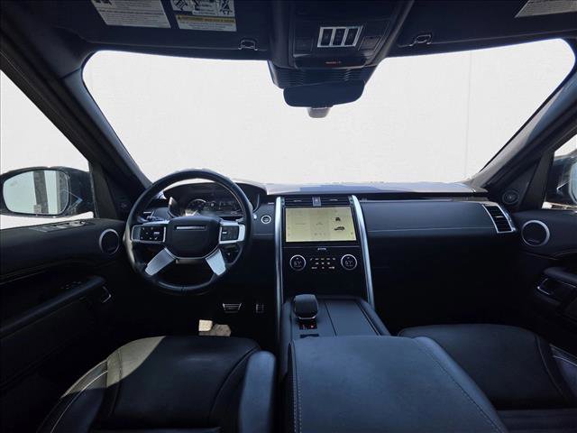 Used 2023 Land Rover Discovery S R-Dynamic image 18