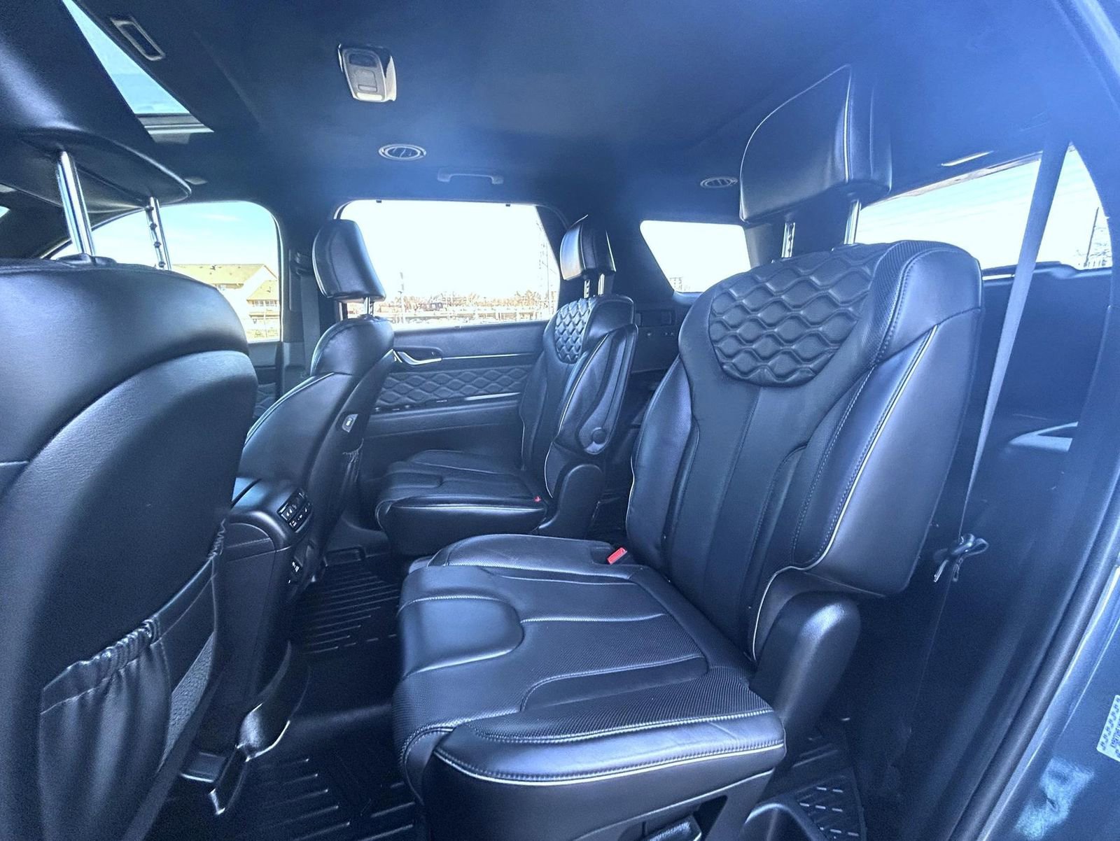 Used 2022 Hyundai Palisade Calligraphy w/ Cargo Package image 20