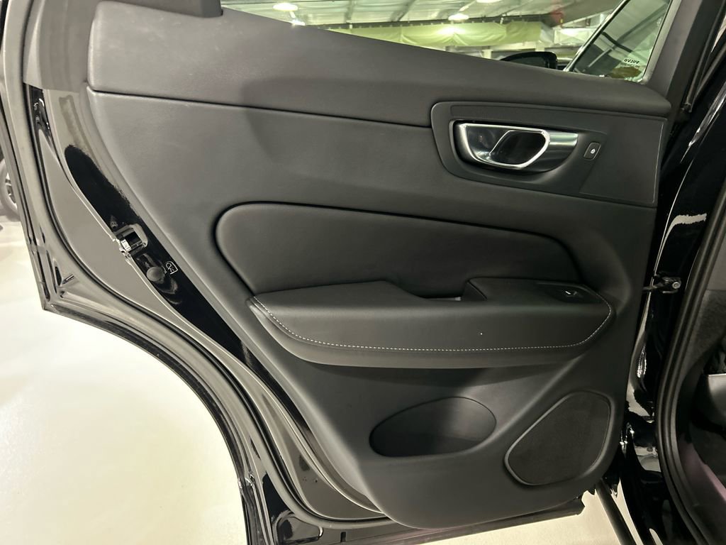 Certified 2023 Volvo XC60 B6 Ultimate image 22