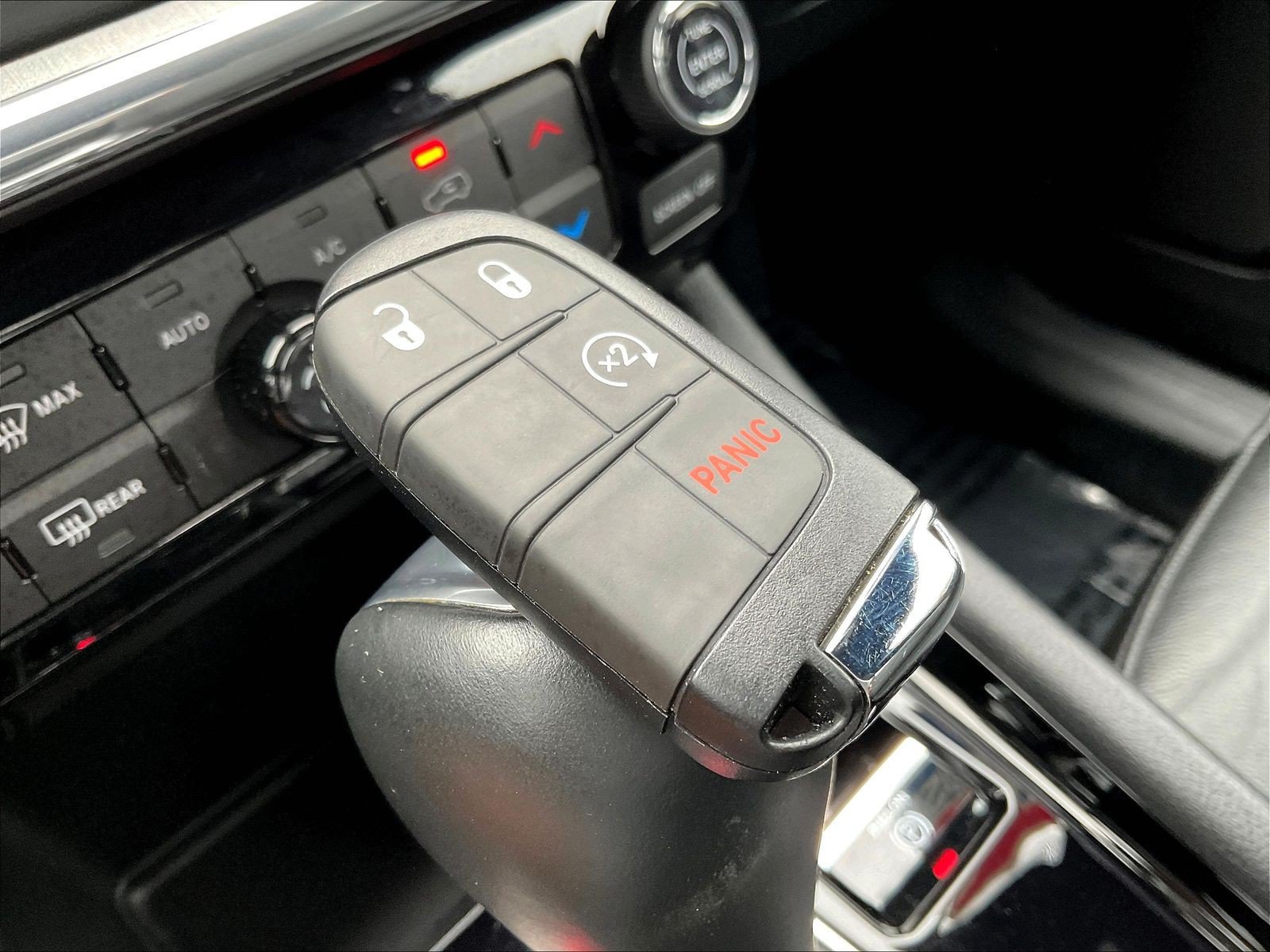 Used 2022 Jeep Compass Limited AWD/4WD image 37