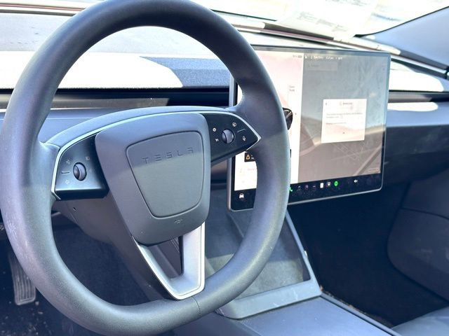 Used 2024 Tesla Model 3 Standard Range image 10