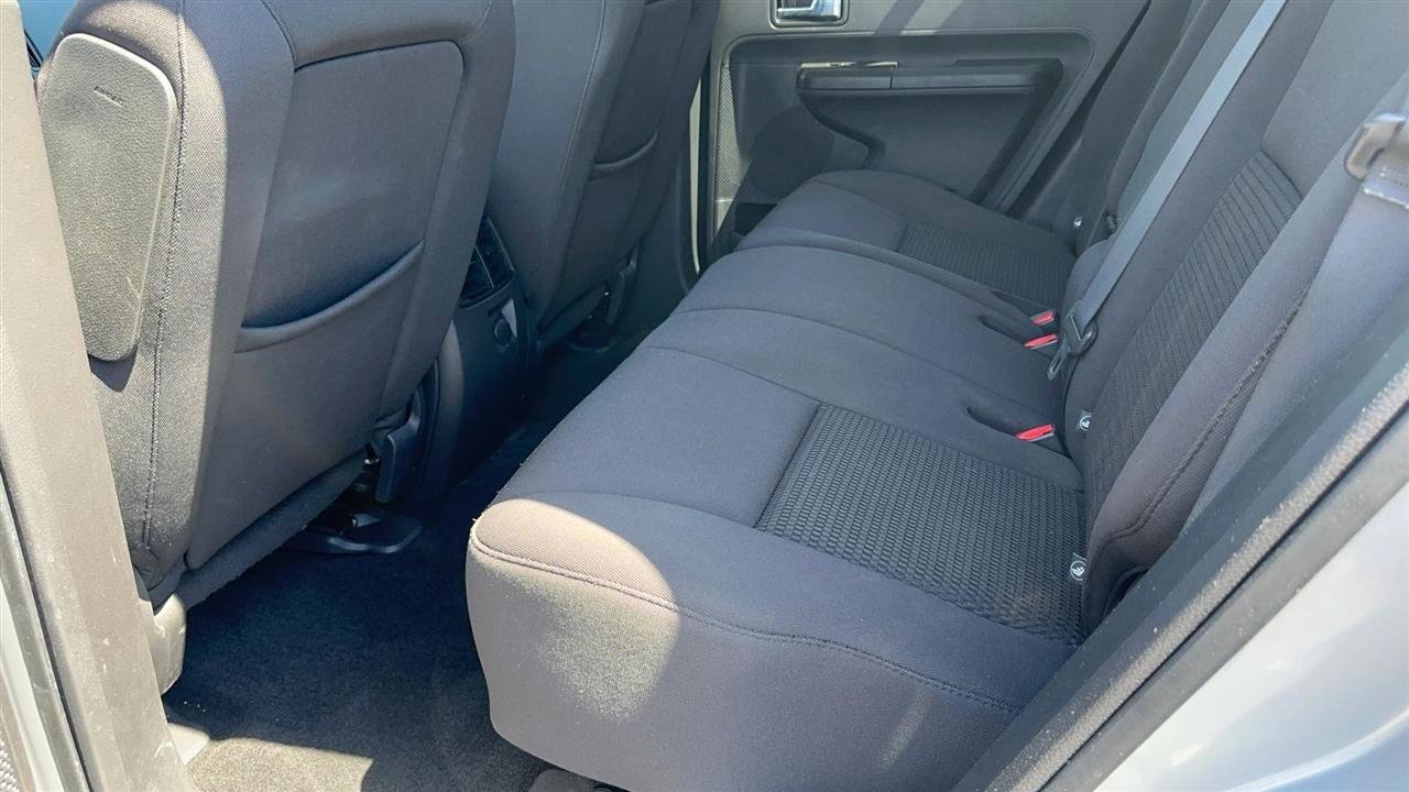 Used 2010 Ford Edge SE FWD image 15