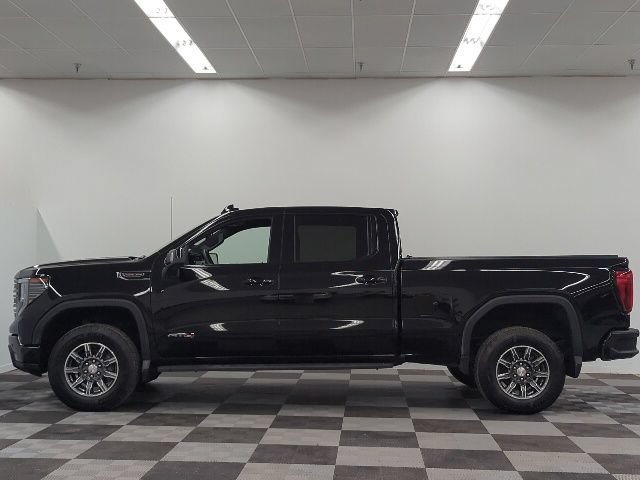 Used 2024 GMC Sierra 1500 AT4 AWD/4WD image 4