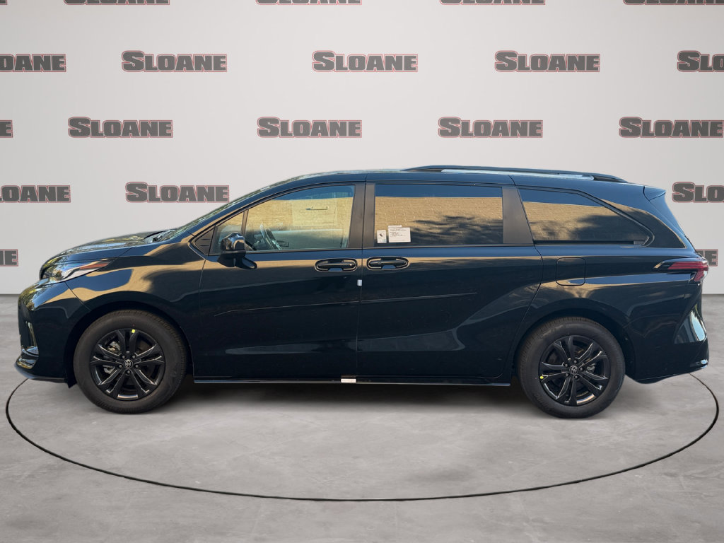 New 2026 Toyota Sienna XSE AWD/4WD image 2