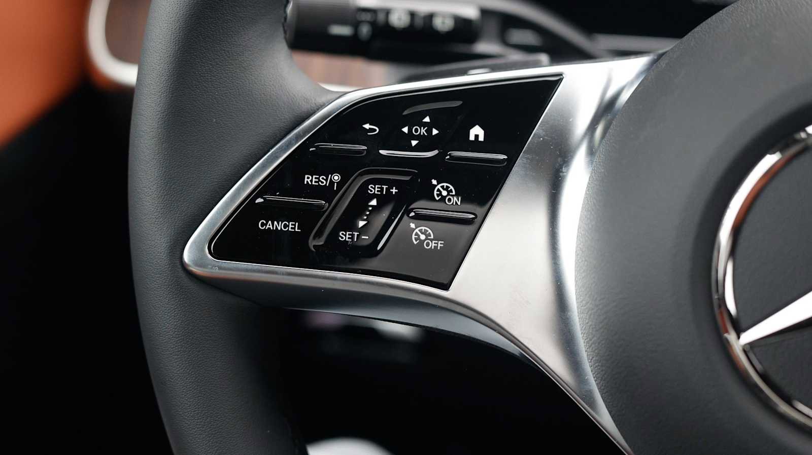 New 2026 Mercedes-Benz GLC 300 4MATIC image 24