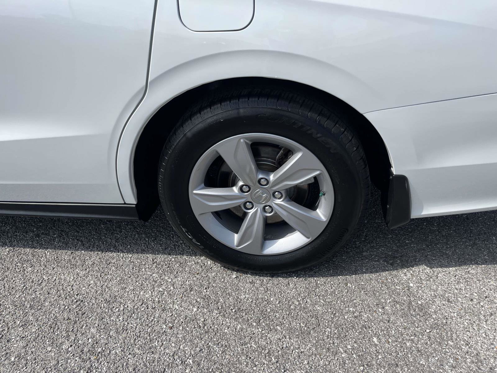 Certified 2020 Honda Odyssey EX-L image 6
